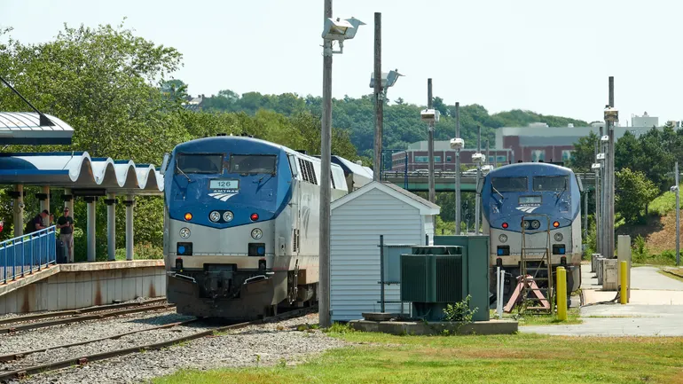 联邦铁路管理局拨款53亿美元资助Amtrak、各州及城市